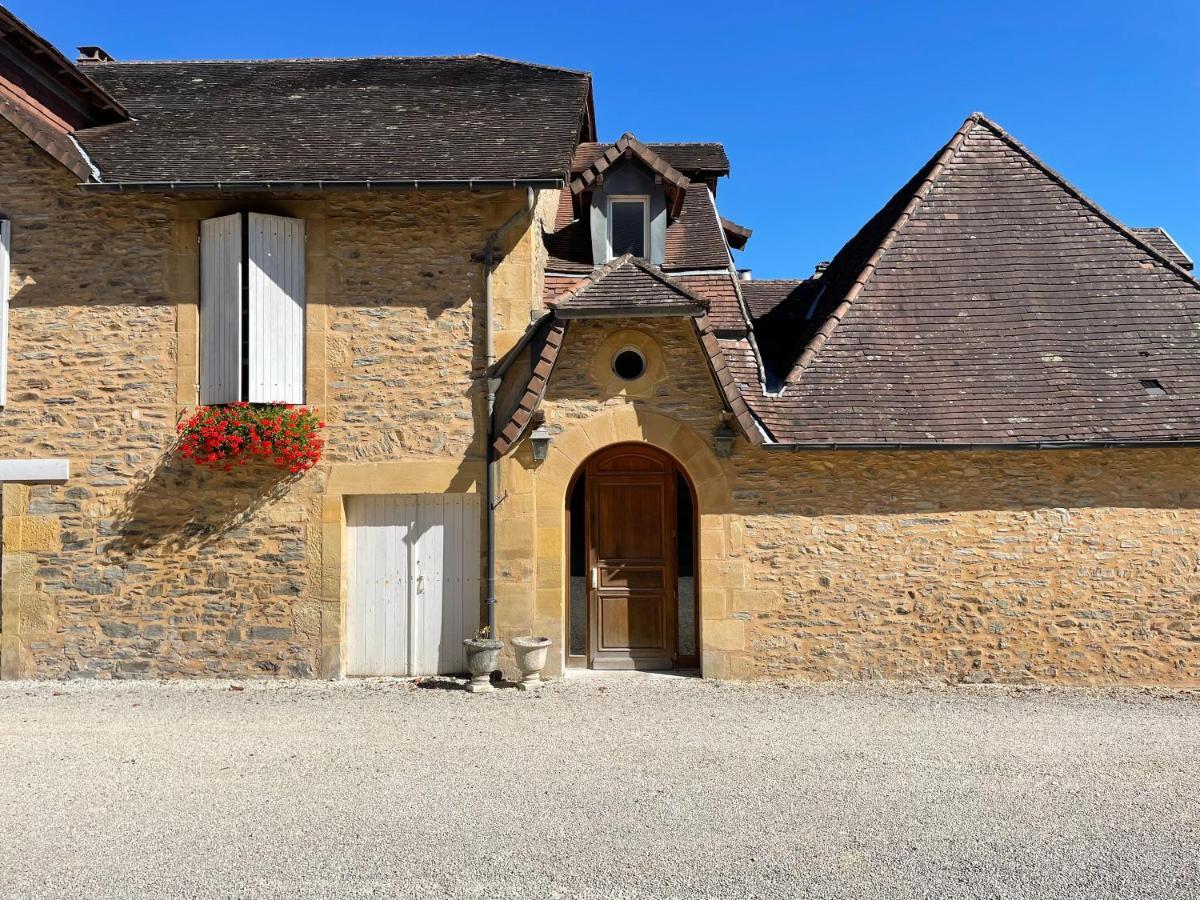 Domaine D'Essendieras Saint-Médard-dʼExcideuil المظهر الخارجي الصورة
